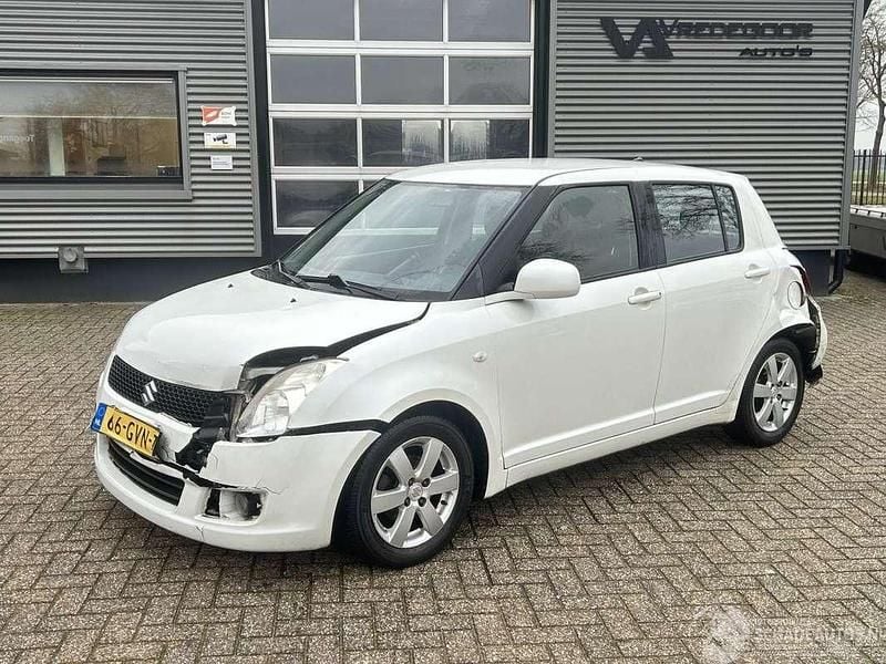 Occasion Suzuki Swift 92 PK (67 kW) 2008 Wit Hatchback