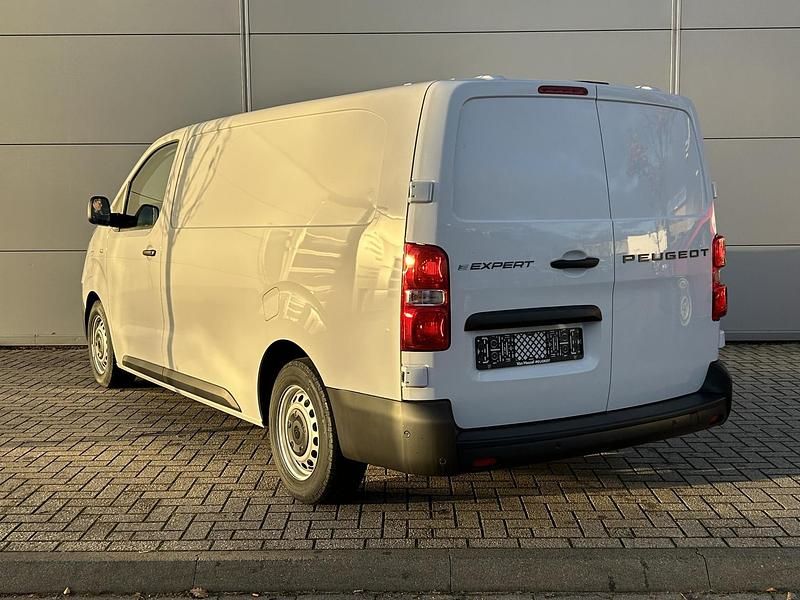 Nieuw Peugeot e-Expert 100 kW (136 PK) 2025 Wit Van