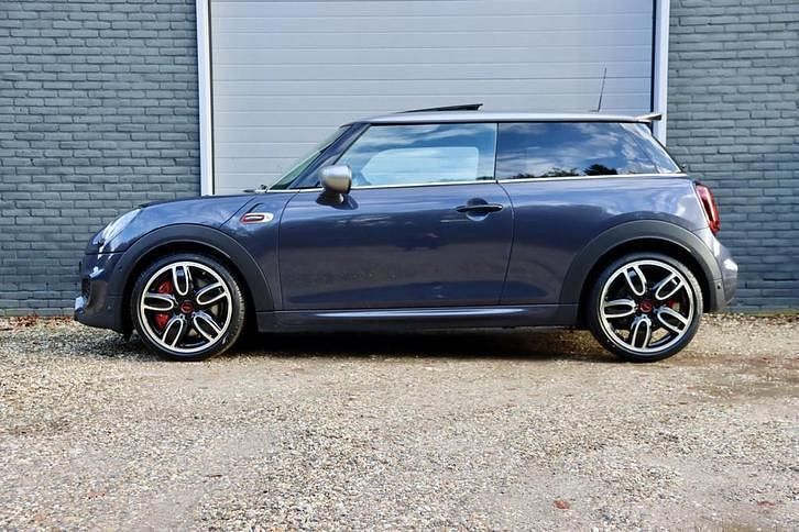 Occasion Mini John Cooper Works Chili 231 PK (169 kW) 2020 Grijs Hatchback