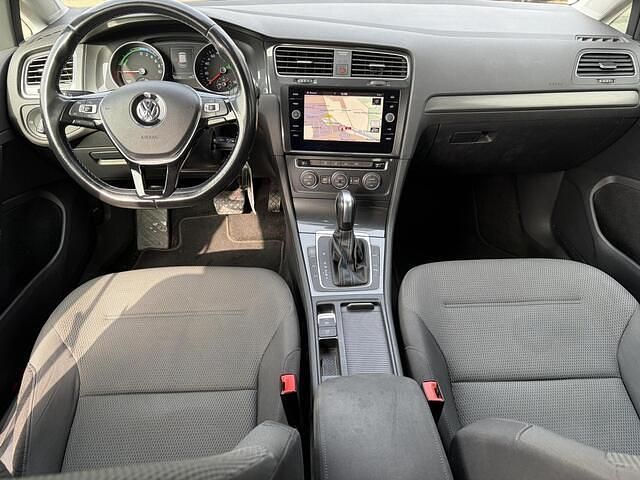 Occasion VW e-Golf 100 kW (136 PK) 2020 Zwart Hatchback