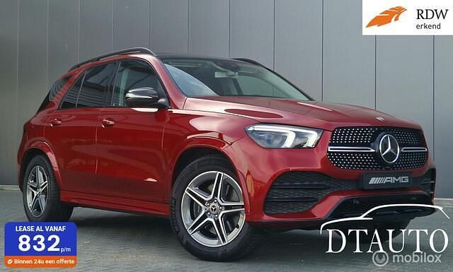Rood Occasion 2020 Mercedes GLE300 AMG Van | € 47.900 - Afbeelding 1/4