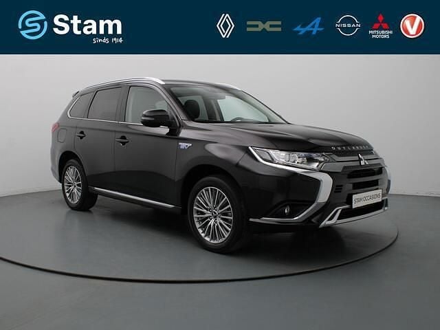 Zwart Gebruikt 2021 Mitsubishi Outlander Intense SUV | € 25.990 (Eerlijke prijs) - Afbeelding 1/4