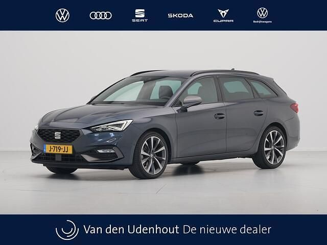 Grijs Gebruikt 2020 Seat Leon ST FR Stationwagen | € 19.940 (Iets duurder) - Afbeelding 1/4