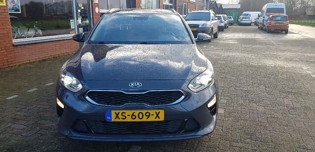 Grijs Gebruikt 2019 Kia Ceed Stationwagen | € 18.650 (Duur) - Afbeelding 1/4