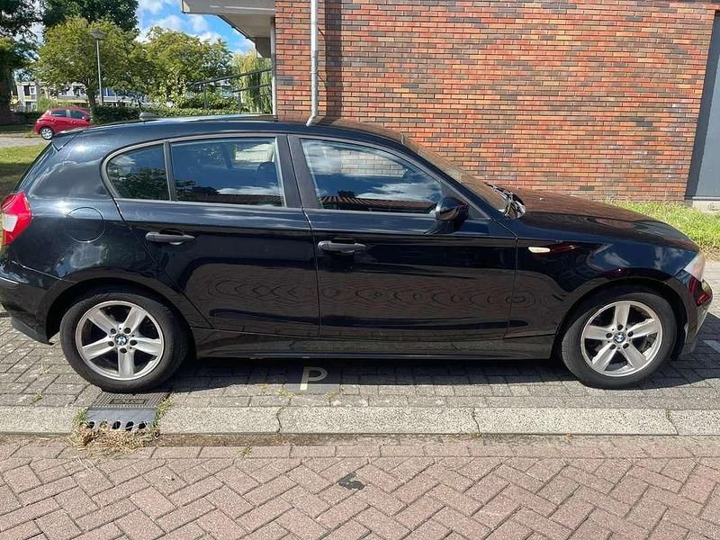Gebruikt 2005 BMW 116 Hatchback | € 2.150 (Goede deal) - Afbeelding 1/4