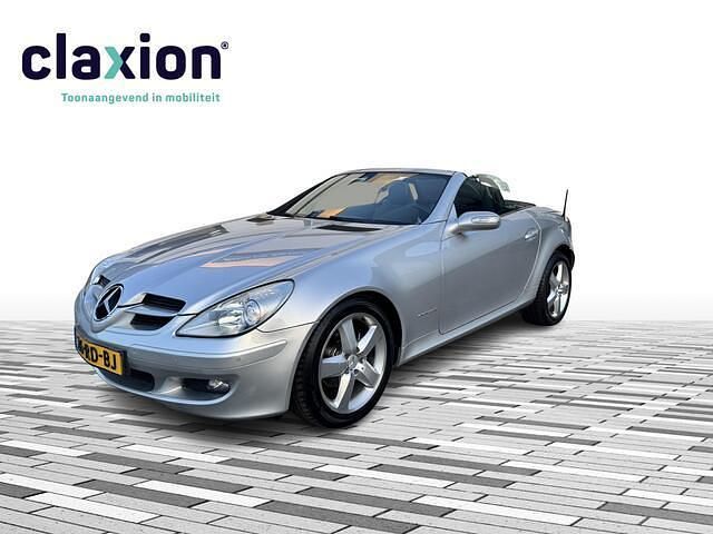 Grijs Gebruikt 2005 Mercedes SLK200 Cabriolet | € 8.900 (Goede deal) - Afbeelding 1/4