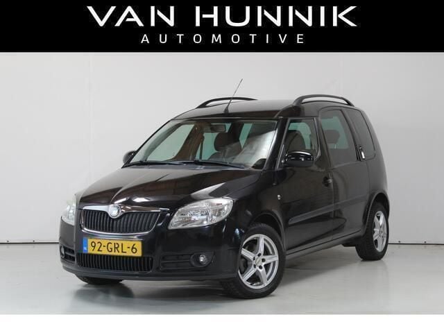 Zwart Gebruikt 2008 Skoda Roomster Ambiente Stationwagen | € 4.450 (Eerlijke prijs) - Afbeelding 1/4