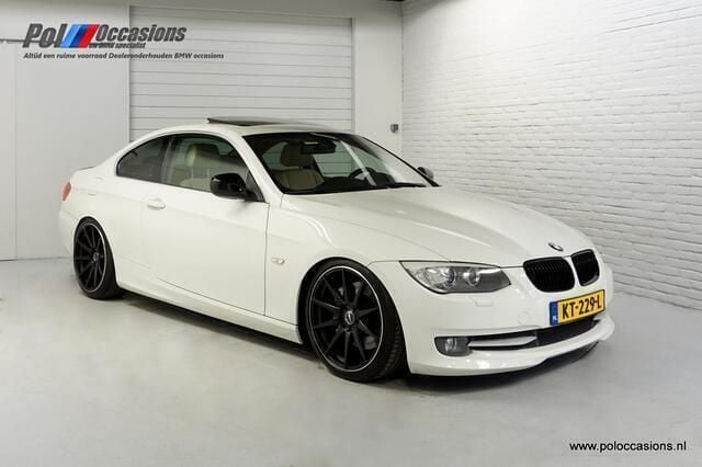 Wit Gebruikt 2010 BMW 335 Executive Coupé | € 19.600 - Afbeelding 1/4