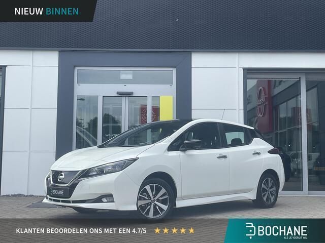 Blanc white & arctique black Gebruikt 2020 Nissan Leaf Acenta Hatchback | € 14.750 (Eerlijke prijs) - Afbeelding 1/4