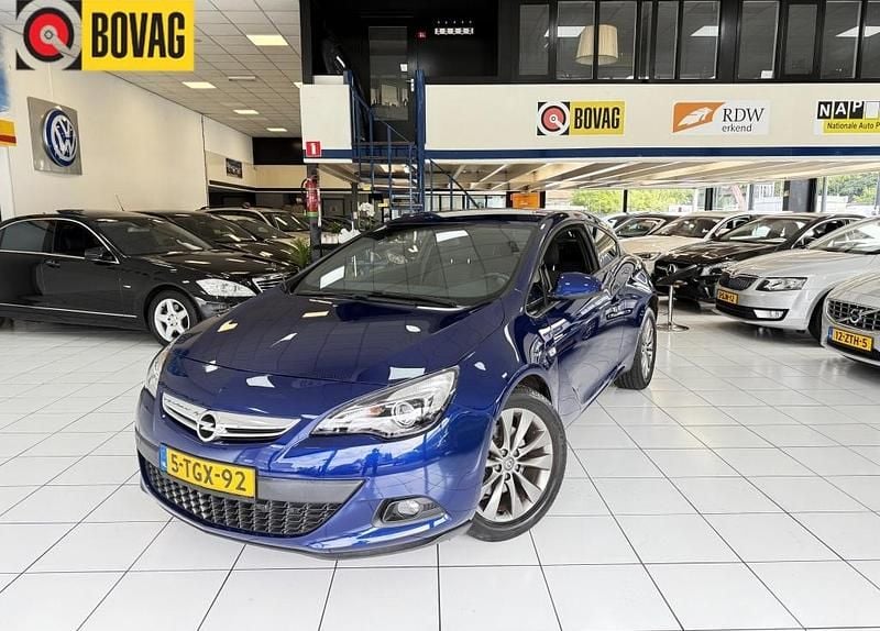 Blauw Gebruikt 2014 Opel Astra GTC Sport Hatchback | € 10.150 - Afbeelding 1/4