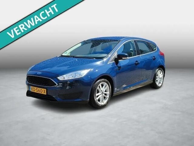 Blauw Gebruikt 2016 Ford Focus Trend Hatchback | € 9.495 (Goede deal) - Afbeelding 1/4