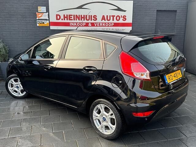 Occasion Ford Fiesta Style 80 PK (58 kW) 2017 Zwart Hatchback