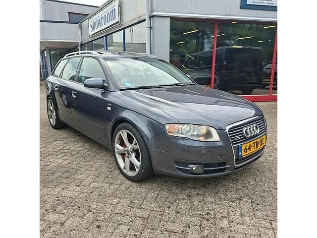Grijs Gebruikt 2006 Audi A4 Proline Stationwagen | € 3.900 (Eerlijke prijs) - Afbeelding 1/4