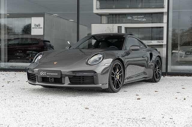 Grijs Gebruikt 2024 Porsche 992 Coupé | € 269.900 - Afbeelding 1/4