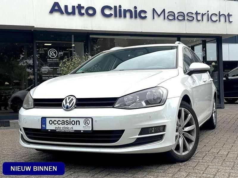 Wit Gebruikt 2015 VW Golf VII Highline Stationwagen | € 7.945 (Goede deal) - Afbeelding 1/4