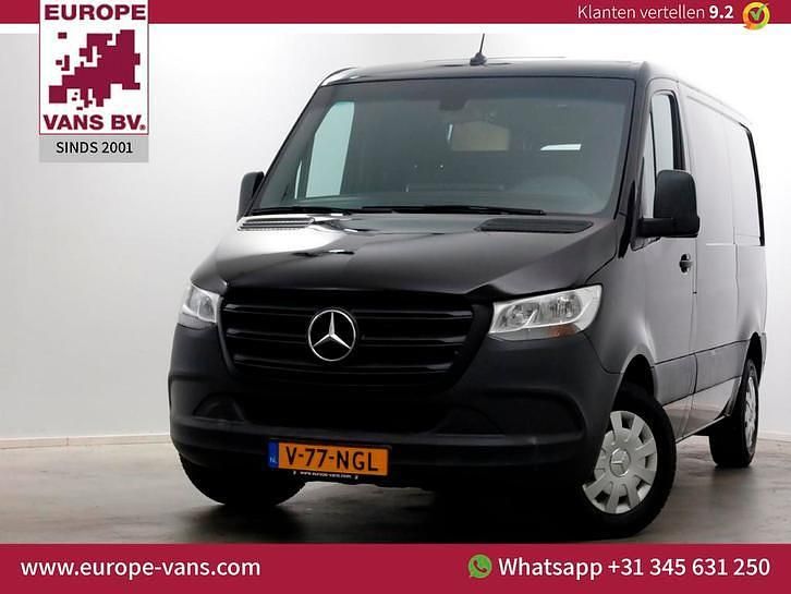 Zwart Occasion 2020 Mercedes Sprinter Van | € 22.950 (Super prijs) - Afbeelding 1/4
