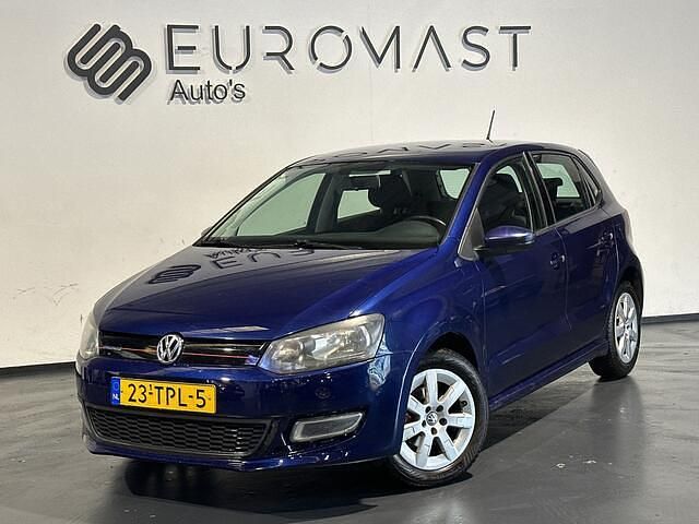 Blauw Occasion 2012 VW Polo Comfortline Hatchback | € 3.750 (Duur) - Afbeelding 1/4