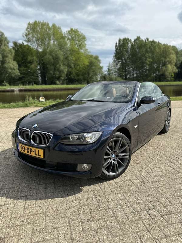Blauw Gebruikt 2007 BMW 325 Cabriolet Executive Cabriolet | € 12.950 (Eerlijke prijs) - Afbeelding 1/4