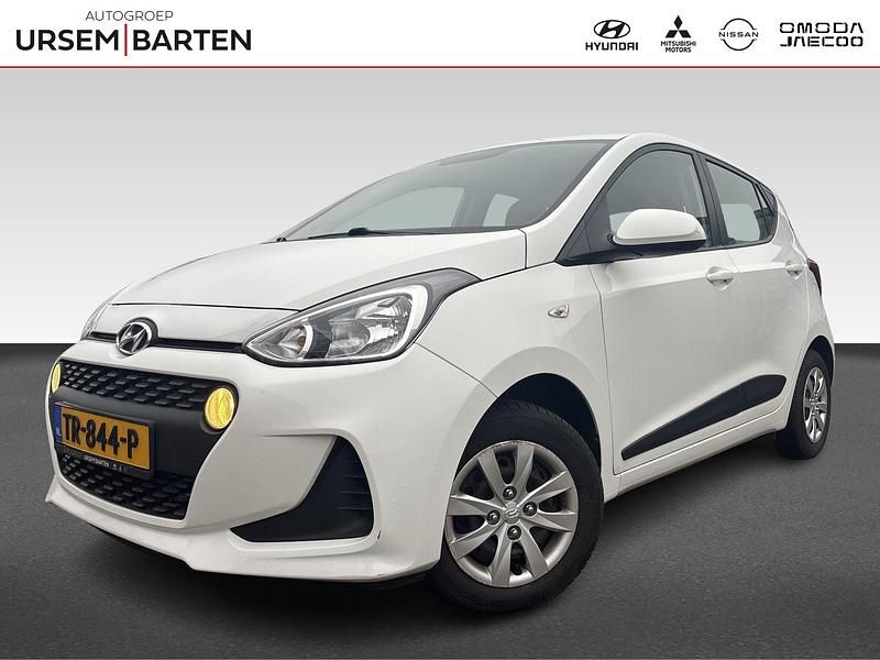 Wit Gebruikt 2018 Hyundai i10 Comfort Hatchback | € 8.930 (Eerlijke prijs) - Afbeelding 1/4
