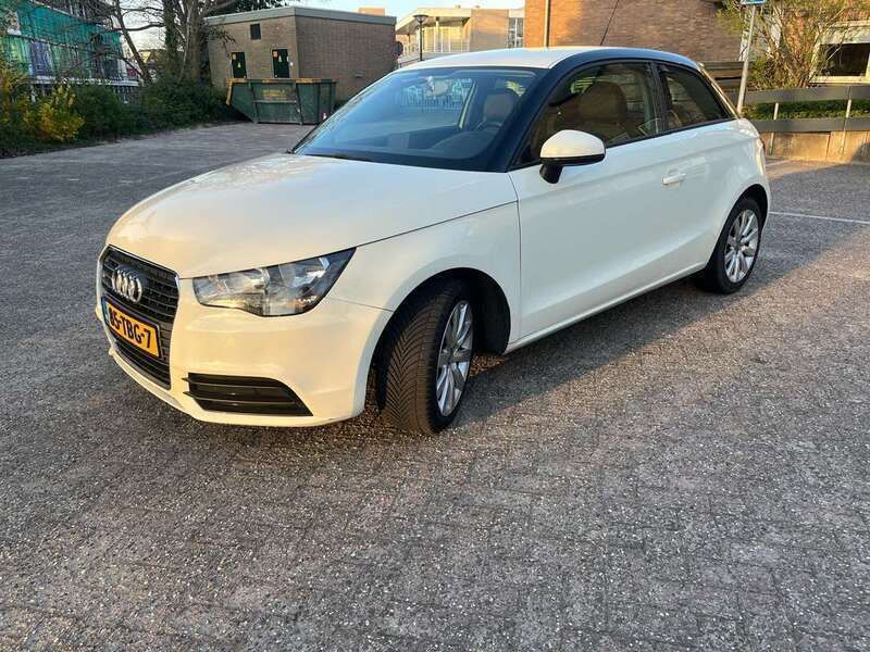 Wit Gebruikt 2012 Audi A1 Hatchback | € 4.350 (Goede deal) - Afbeelding 1/4