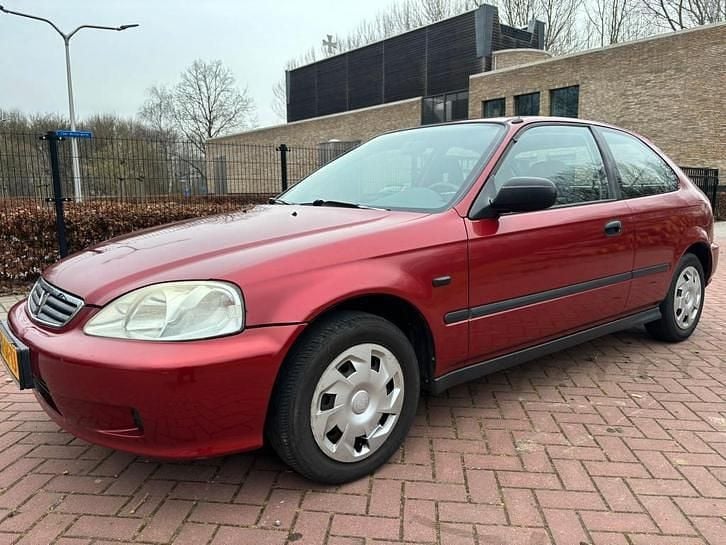 Occasion 1999 Honda Civic S | € 2.450 (Duur) - Afbeelding 1/4