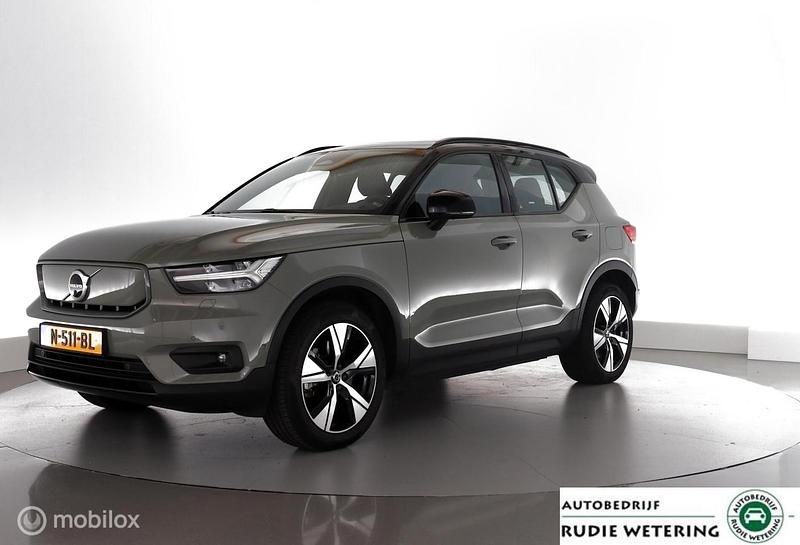 Groen Occasion 2021 Volvo XC40 Pro SUV | € 28.950 (Eerlijke prijs) - Afbeelding 1/4