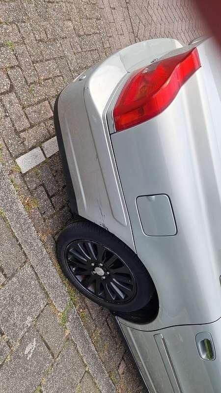 Zilver Gebruikt 2004 Volvo S80 Sedan | € 1.350 (Super prijs) - Afbeelding 1/4