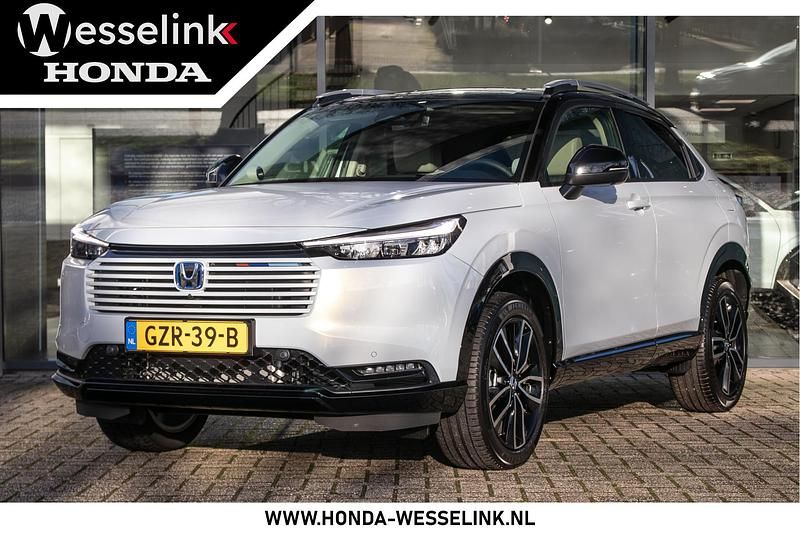 Zilver Gebruikt 2025 Honda HR-V Advance SUV | € 41.750 (Duur) - Afbeelding 1/4