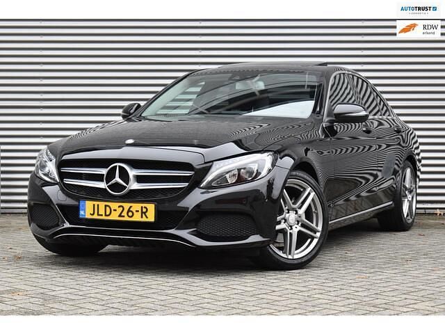 Zwart Occasion 2016 Mercedes C180 Prestige Sedan | € 19.950 (Goede deal) - Afbeelding 1/3