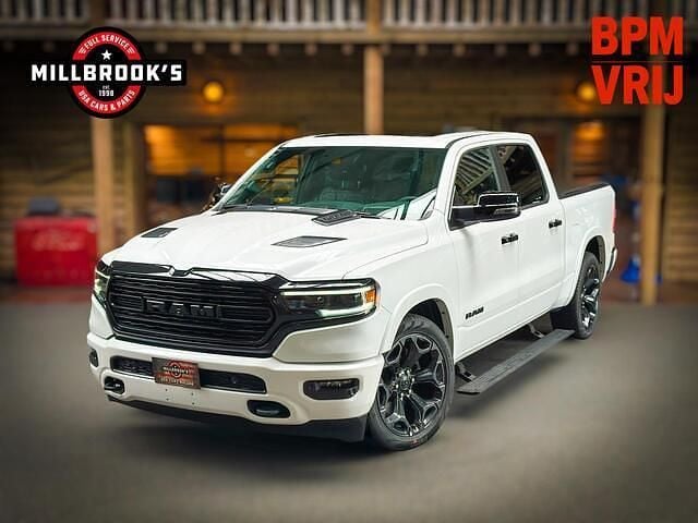 Wit Nieuw 2024 Dodge Ram Limited Pickup | € 89.950 (Eerlijke prijs) - Afbeelding 1/4