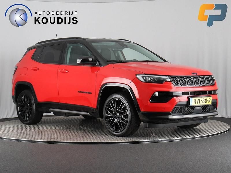 Rood Occasion 2023 Jeep Compass SUV | € 24.890 (Eerlijke prijs) - Afbeelding 1/4