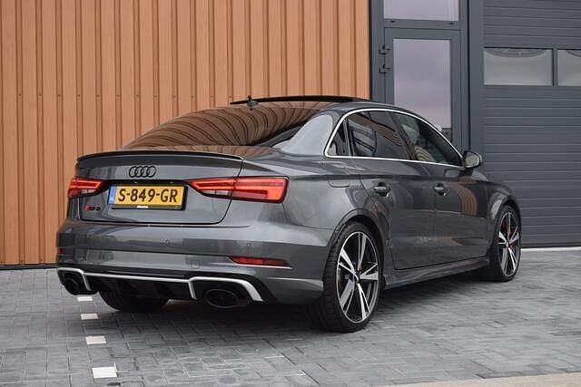 Occasion Audi RS3 Design 400 PK (294 kW) 2019 Grijs Sedan
