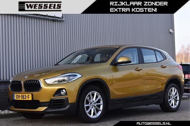Geel Occasion 2019 BMW X2 Executive SUV | € 16.900 (Goede deal) - Afbeelding 1/4