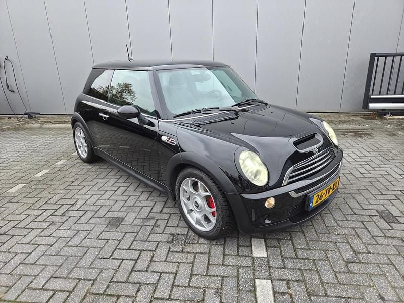 Zwart Gebruikt 2005 Mini Cooper S Chili Hatchback | € 3.900 (Goede deal) - Afbeelding 1/4