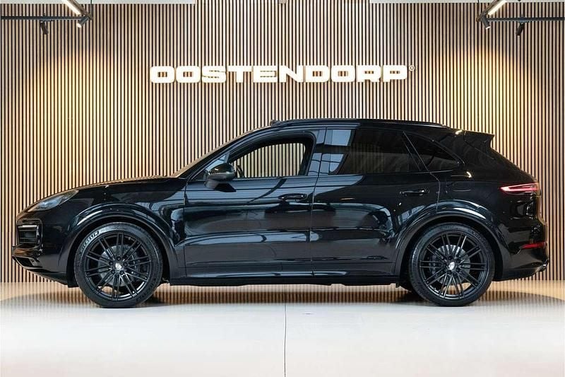 Occasion Porsche Cayenne Platinum Edition 462 PK (339 kW) 2023 Zwart SUV