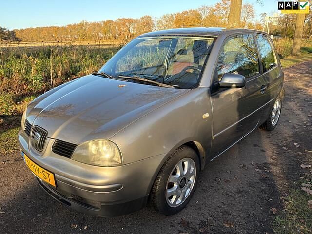 Grijs Gebruikt 2004 Seat Arosa Stella Hatchback | € 999 (Eerlijke prijs) - Afbeelding 1/4
