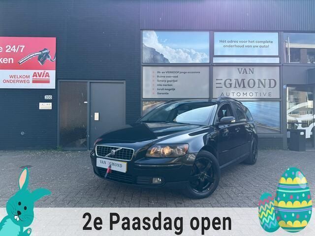 Zwart, metallic lak Gebruikt 2006 Volvo V50 Stationwagen | € 2.950 (Iets duurder) - Afbeelding 1/4