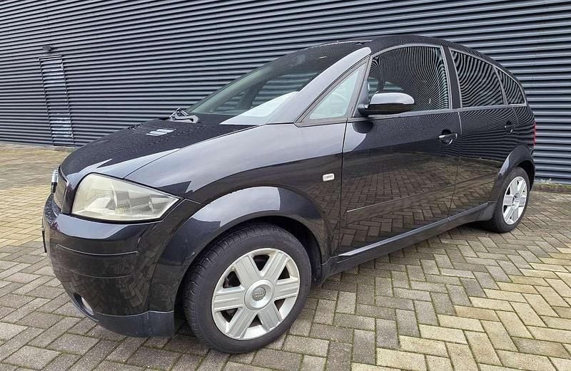 Zwart Gebruikt 2002 Audi A2 S-Line Hatchback | € 2.450 (Eerlijke prijs) - Afbeelding 1/4