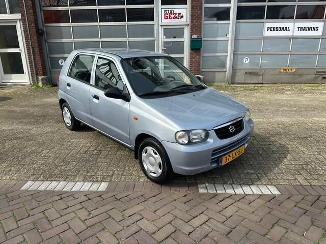 Grijs Gebruikt 2003 Suzuki Alto Hatchback | € 1.699 (Eerlijke prijs) - Afbeelding 1/4