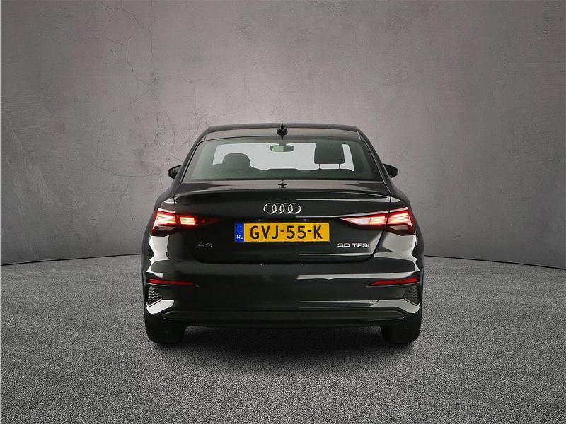 Occasion Audi A3 Business 110 PK (80 kW) 2024 Grijs Sedan