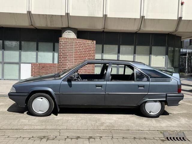 Grijs Gebruikt 1991 Citroën BX Hatchback | € 7.950 - Afbeelding 1/4