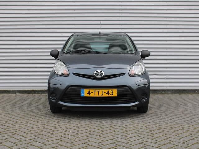 Occasion Toyota Aygo 68 PK (50 kW) 2014 Grijs Hatchback