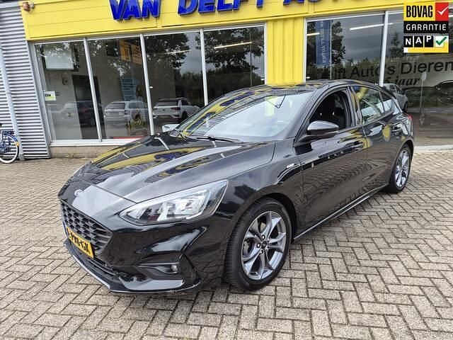 Zwart Gebruikt 2020 Ford Focus Vignale Hatchback | € 13.999 (Super prijs) - Afbeelding 1/4