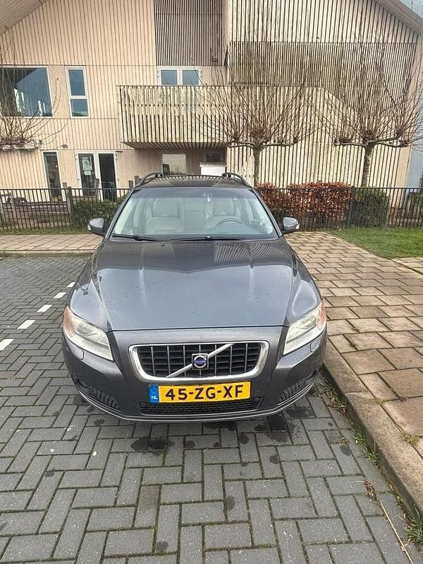 Occasion Volvo V70 Summum 238 PK (175 kW) 2008 Grijs Stationwagen