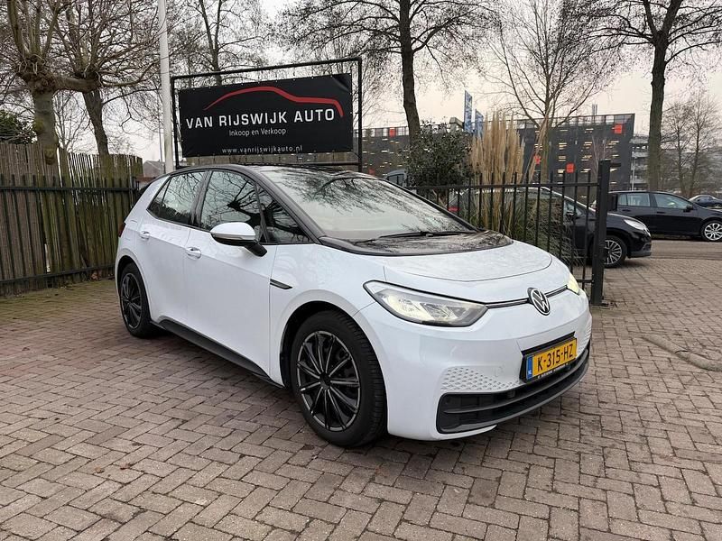 Wit Occasion 2020 VW ID.3 Pro Hatchback | € 11.967 (Goede deal) - Afbeelding 1/4