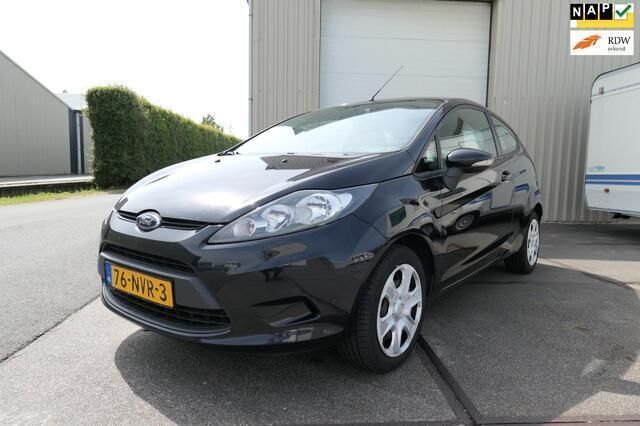 Zwart Gebruikt 2010 Ford Fiesta Limited Hatchback | € 3.295 (Iets duurder) - Afbeelding 1/4