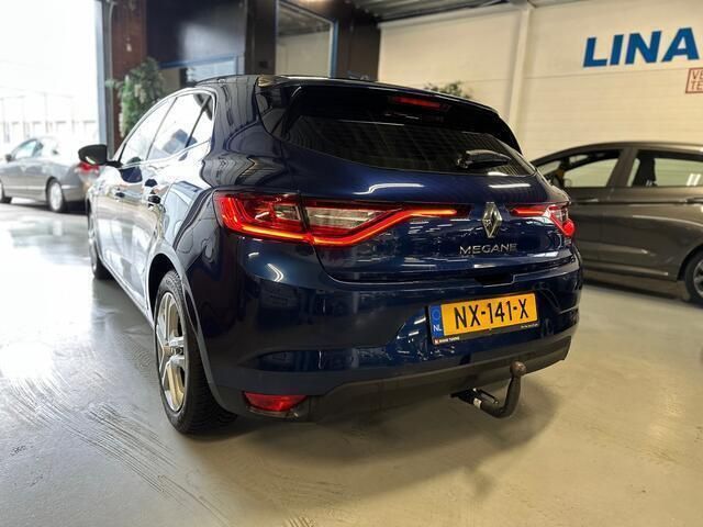 Occasion Renault Mégane IV Zen 110 PK (80 kW) 2017 Blauw Hatchback