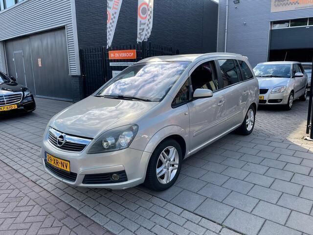 Grijs Gebruikt 2007 Opel Zafira MPV | € 999 (Super prijs) - Afbeelding 1/4