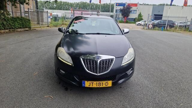 Afbeelding 2/4
