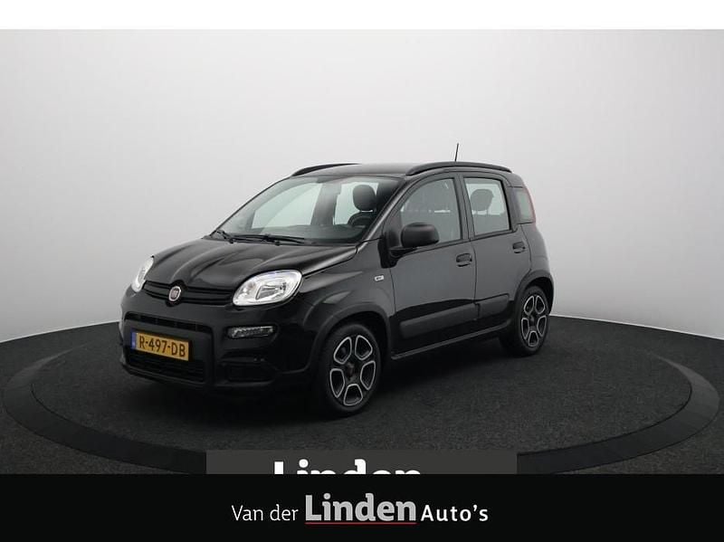 Zwart Gebruikt 2022 Fiat Panda City Life Hatchback | € 14.845 (Duur) - Afbeelding 1/4